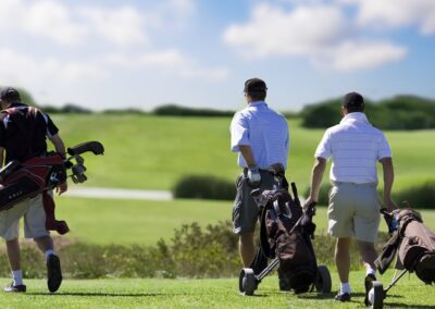 Picture of golfers playing a round in Northland