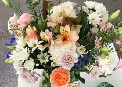 Treghan Owner's Cottage flowers arrangement