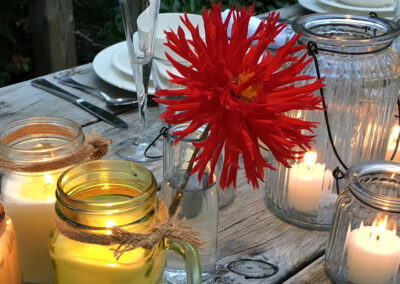 Picture of outdoor dining table setting at Tranquility Retreat