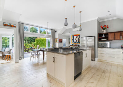 Treghan Lodge kitchen and dining