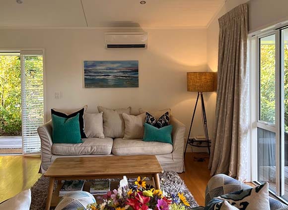 birdsong 2 Treghan Lodge guesthouse with private garden area, perfect for a spring escape in the Bay of Islands.