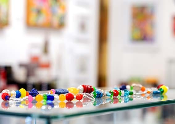 Little Black Gallery in Kerikeri featuring New Zealand art, jewellery and ceramics on a rainy day in the Bay of Islands