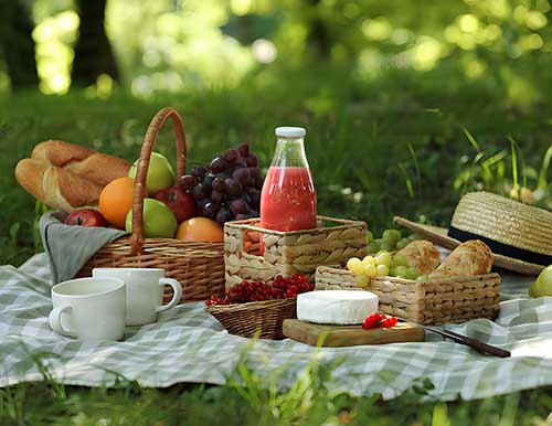 Spring picnic goodies prepared for guests enjoying the Art & Garden Escape package at Treghan Lodge in Kerikeri, Bay of Islands. Spring picnic goodies prepared for guests enjoying the Art & Garden Escape package at Treghan Lodge in Kerikeri, Bay of Islands.